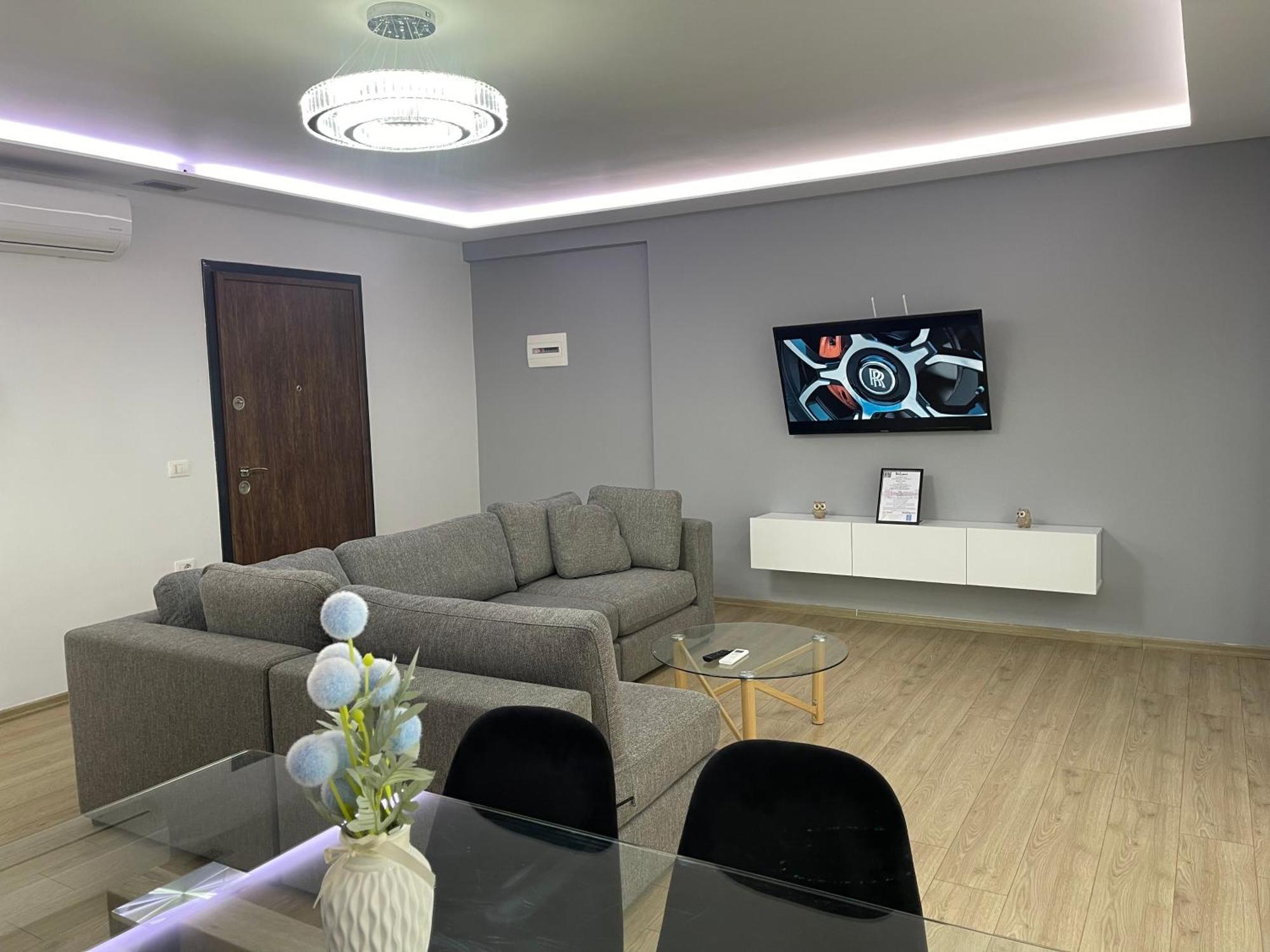 New Bazaar 2022 Apartment Тирана Екстериор снимка
