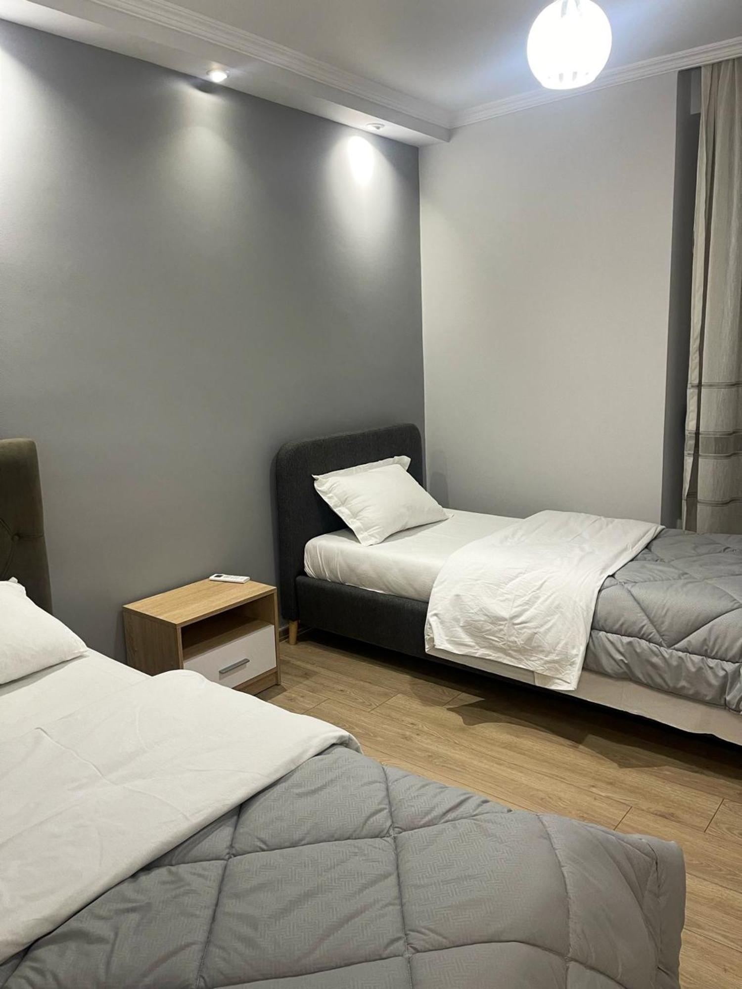 New Bazaar 2022 Apartment Тирана Екстериор снимка